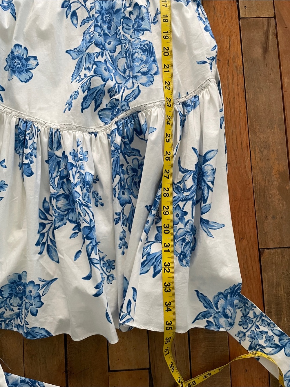 NWT Rachel Parcell floral tiered dress with ruffle sleeves- Medium - Picture 15 of 15